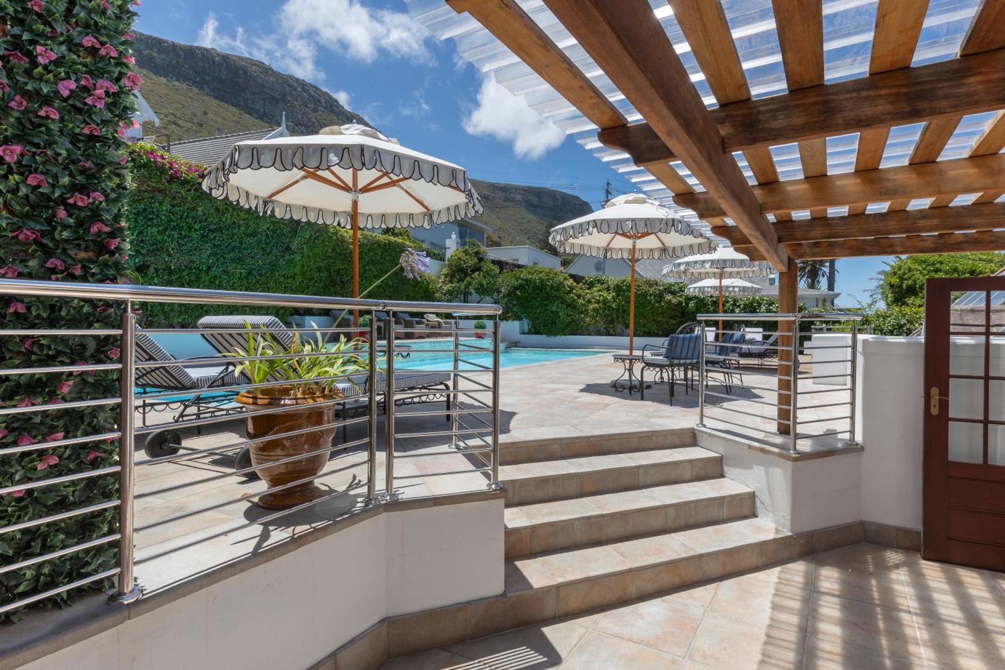 St James Guest Houses Kalk Bay Buitenkant foto