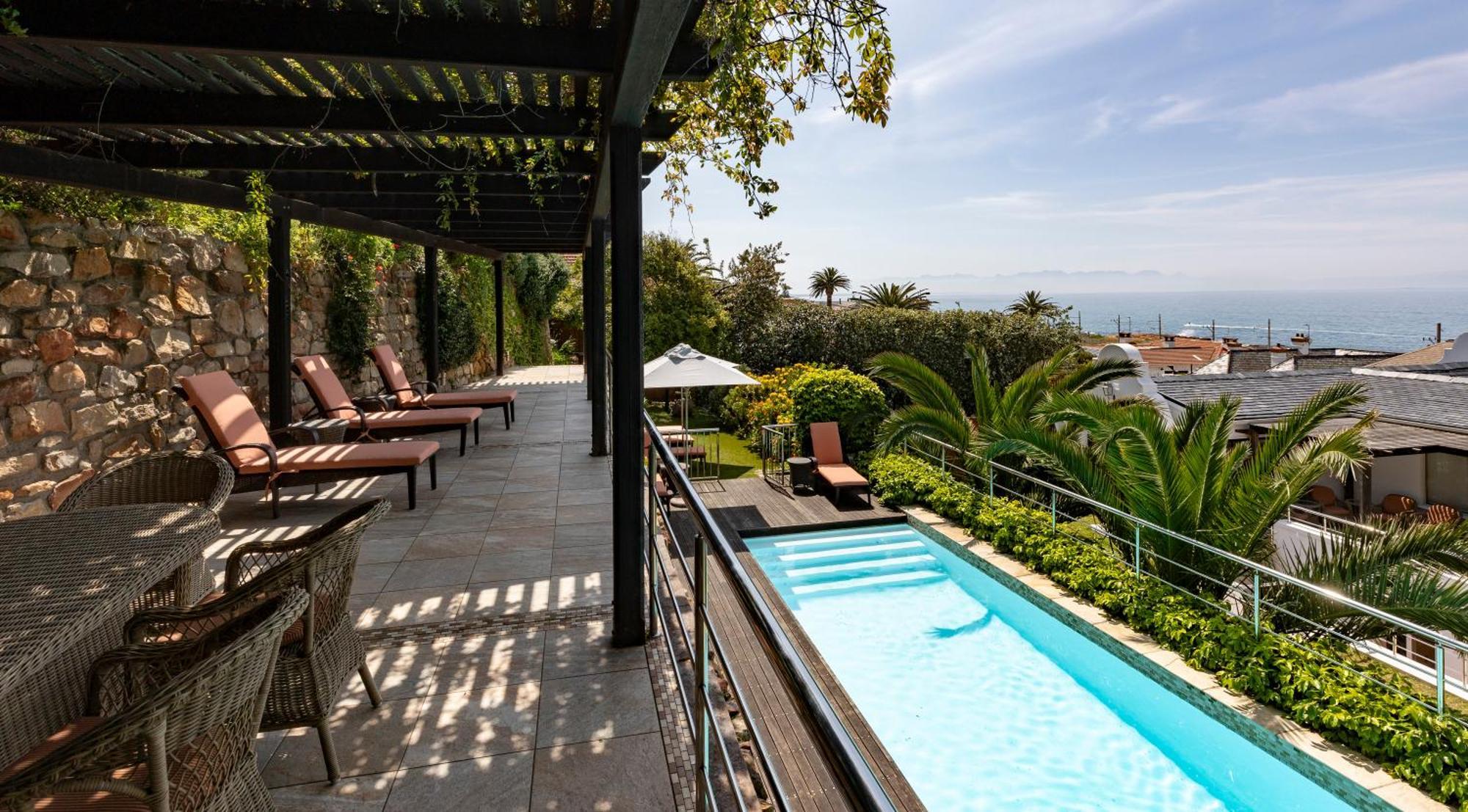 St James Guest Houses Kalk Bay Buitenkant foto